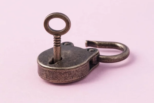 Opened lock — Stock Photo, Image