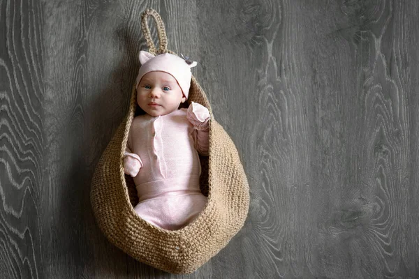 One Month Old Baby Knitted Bag Mock Image — Stock Photo, Image