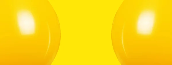 黄色背景上的节日充气气球 全景图像 — 图库照片