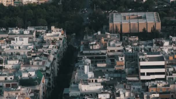 Η πανοραμική θέα της πόλης της Αθήνας, της Ελλάδας από την κορυφή του λόφου του Λυκαβηττού. — Αρχείο Βίντεο