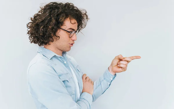 Perfil Primer Plano Ver Retrato Guapo Macho Joven Con Pelo — Foto de Stock