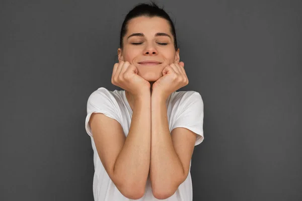 Brunette Dreamer Young Woman Closing Her Eyes Clenching Fists Pleasure — Stock Photo, Image