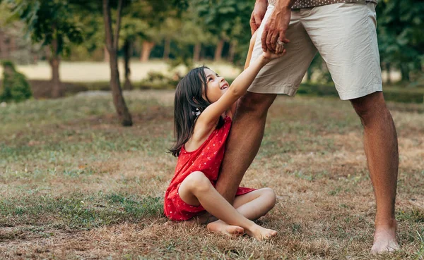 Outdoors Horizontal Image Little Girl Dancing Her Father Park Ute — Stock Photo, Image