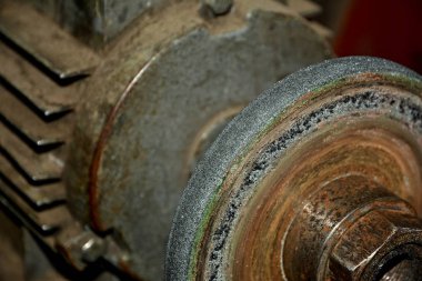 Garaj aletleri. Bir karavanda lastik servisi