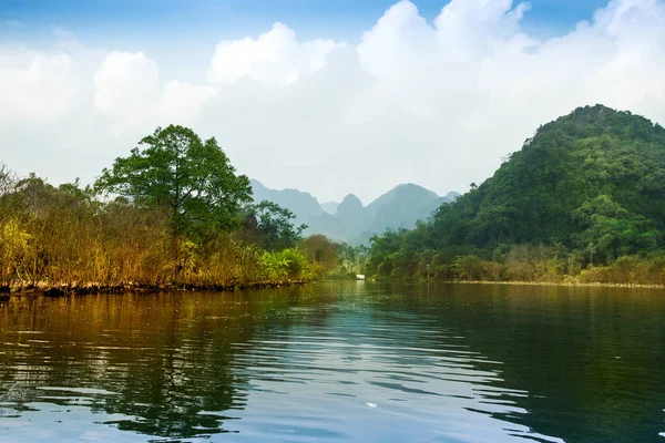 Yen Arroyo Camino Pagoda Huong Otoño Hanoi Vietnam Vietnam Paisajes —  Fotos de Stock