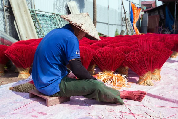 Produção Incenso Tradicional Vietnamita Oficina Uma Aldeia Perto Cidade Hanói — Fotografia de Stock