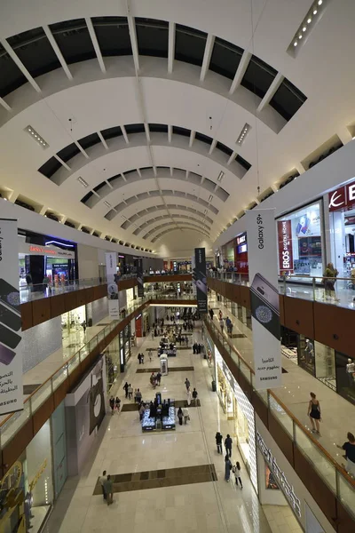 Dubai Egyesült Arab Emírségek Július 2018 Dubai Mall Található Downtown — Stock Fotó