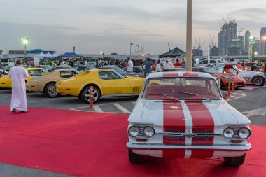 16 Kasım 2018, Körfez araba Şenliği, Dubai, Birleşik Arap Emirlikleri, öyle yaklaşık 1200-1500 otomobil, bölgedeki en büyük açık araba Fuarı katılımı ilham için 3 gün olay
