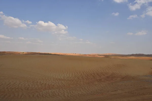 Sharjah Çöl Alanı Road Benziyor Tarafından Kapalı Yolcular Için Çok — Stok fotoğraf