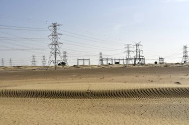 Lisalli için Al Qudra göller çevresinde yollar kapalı ve çöl Safari, Dubai, Birleşik Arap Emirlikleri macera