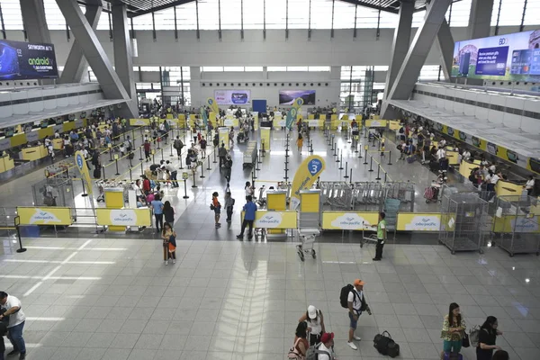 Letiště Manila Ninoy Aquino-mezinárodní letištní terminál 3 nebo NAIA, MA — Stock fotografie