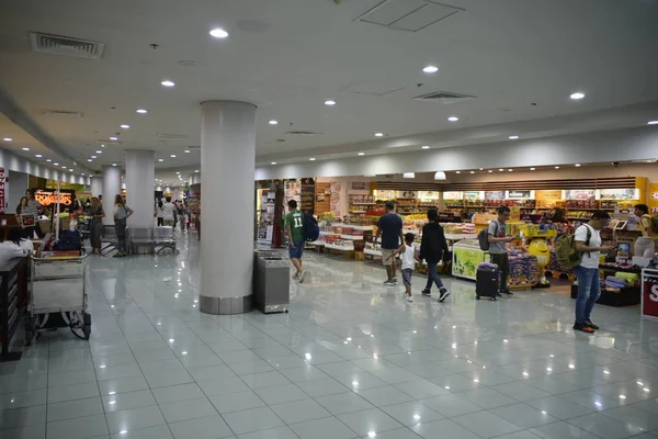 Manila Ninoy Aquino International Airport Terminal 3 o NAIA, Ma —  Fotos de Stock