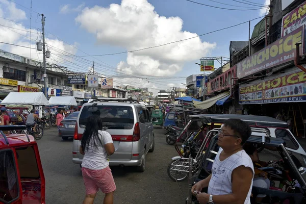 圣地亚哥市，菲律宾，伊拉贝拉，2019年4月16日，周围 — 图库照片