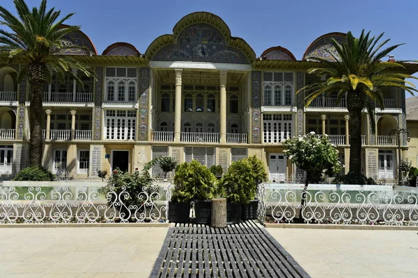 Eram Garden(B��gh-e Eram), Shiraz, Fars Province, Iran, 23 July, — Stock Photo, Image