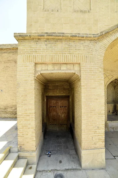 Mezquita Nasir-ol-molk o Mezquita Rosa, Shiraz, provincia de Fars, Irán — Foto de Stock
