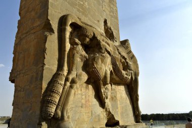 Persepolis (Takht-e-Jamshid veya Taxt e Jamsid veya Jamshi Tahtı