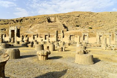 Persepolis (Takht-e-Jamshid veya Taxt e Jamsid veya Jamshi Tahtı