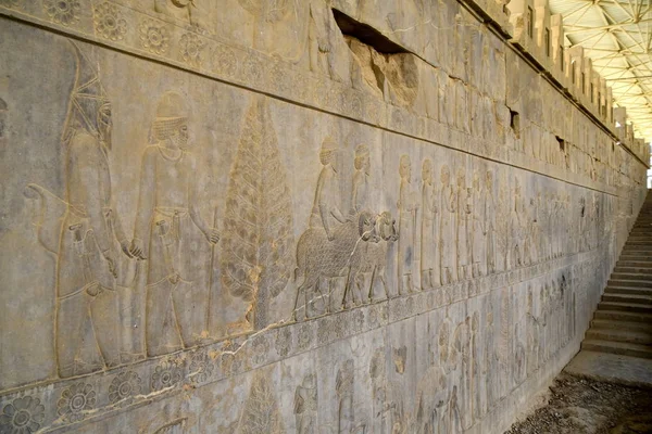 페르세폴리스 (탁트-e-잠시드 또는 탁트 에 잼시드 또는 잠시의 왕좌 — 스톡 사진