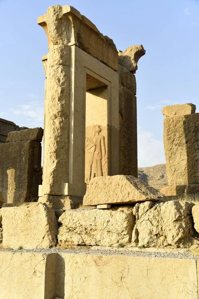 Персеполис ("Тахт-э-Джамшид" или "Такст и Джамсид" или "Трон Джамши") — стоковое фото