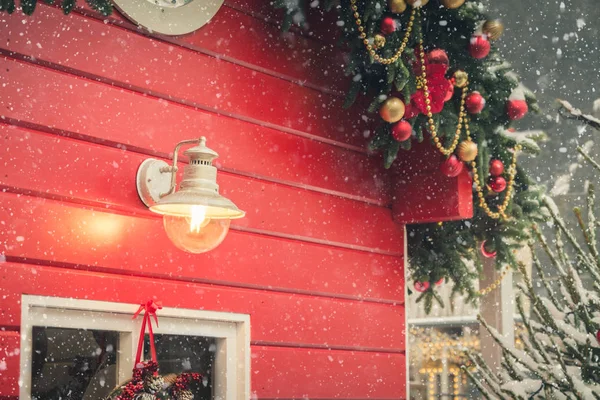 Tradiční Dekorativní Červené Kiosek Pro Dílny Prodej Ručně Vyrobené Vánoční — Stock fotografie