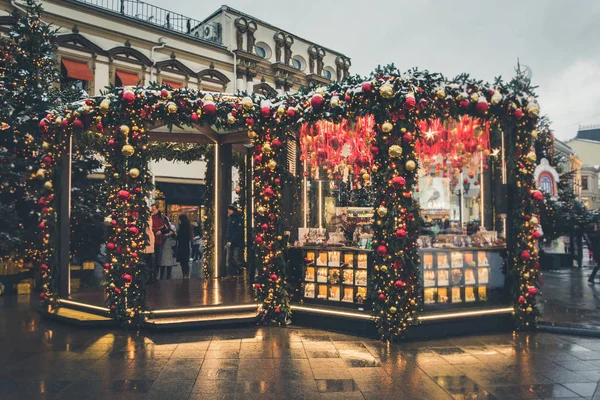 Moscú Rusia Diciembre 2017 Feria Del Mercado Navidad Calle Kuznetsky —  Fotos de Stock