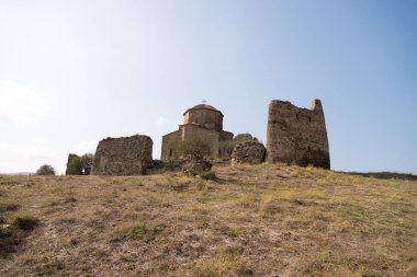 Jvari eski manastır. Mtsheta, Gürcistan kenti yakınlarındaki.