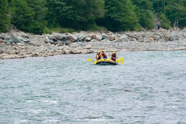 Rafting Eau Vive Sur Les Rapides Rivière Frtna Juillet 2016 — Photo