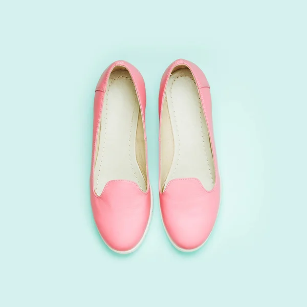 Elegantes Zapatos Femeninos Colores Pastel Concepto Belleza Moda Piso Tendido —  Fotos de Stock
