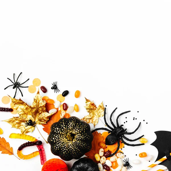 Fundo Férias Halloween Com Doces Morcegos Aranhas Abóboras Decorações — Fotografia de Stock