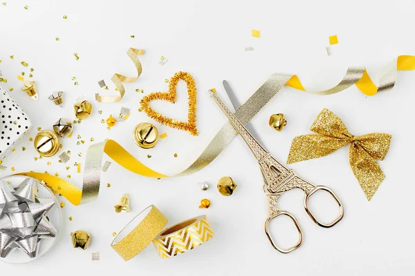 Christmas Decorations Gold Colors White Background Scissors — Stock Photo, Image