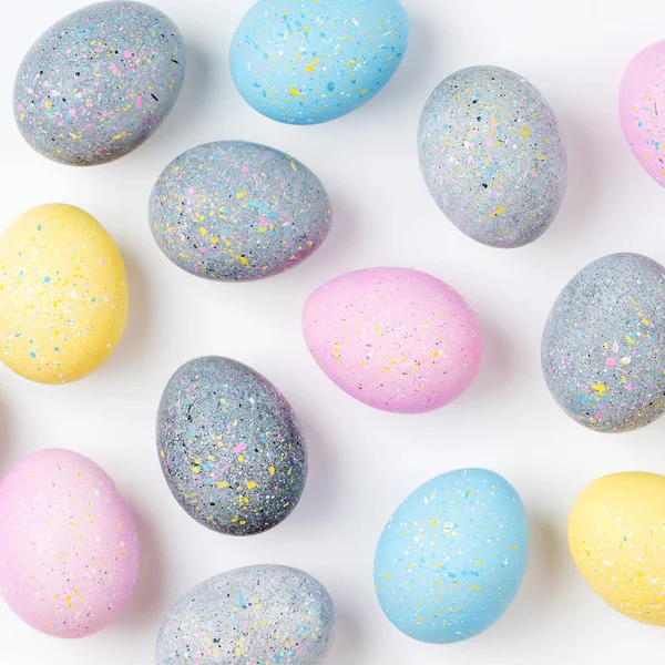 Fondo Con Huevos Pascua Color Rosa Pálido Azul Amarillo Gris — Foto de Stock