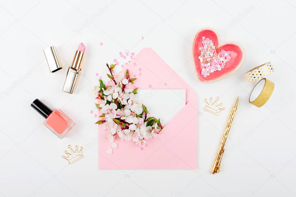  Pink envelope with spring flowers arrangement and accessories
