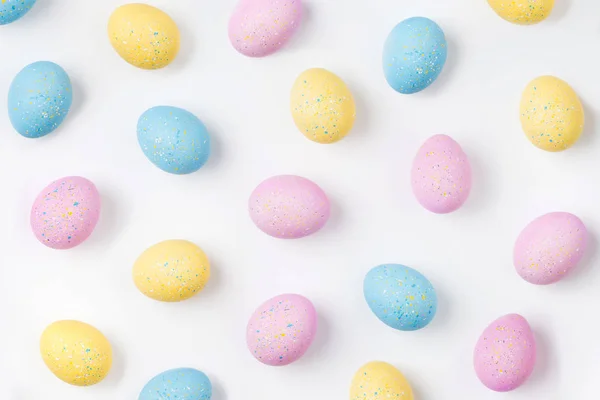 Fondo Con Huevos Pascua Color Rosa Pálido Azul Amarillo Composiciones — Foto de Stock