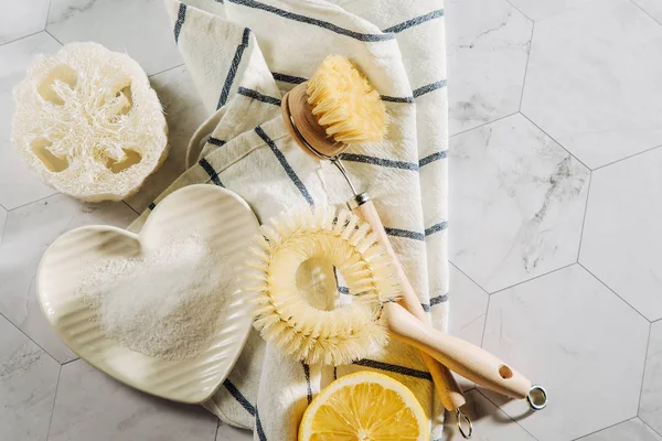 Eco Friendly Natural Cleaning Tools Products Bamboo Dish Brushes Lemon — Stock Photo, Image