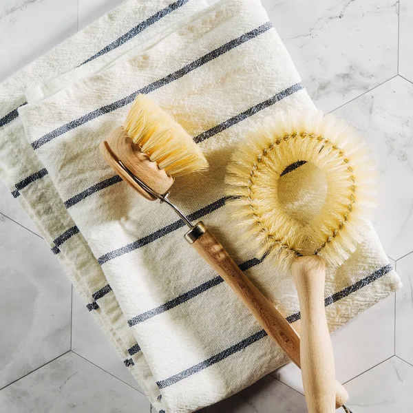 Dish Washing Brushes Eco Friendly Zero Waste Concept Plastic Free — Stock Photo, Image