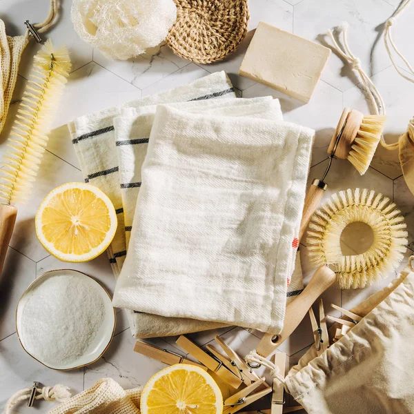 Eco Amigável Ferramentas Produtos Limpeza Naturais Escovas Prato Bambu Limão — Fotografia de Stock