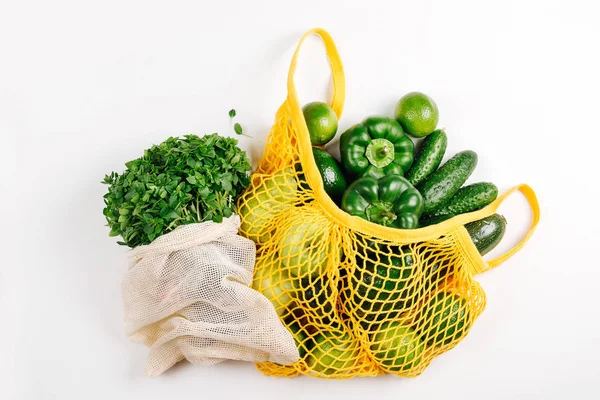 Bolsa Ecológica Con Verduras Ecológicas Verde Fresco Estilo Vida Sostenible — Foto de Stock
