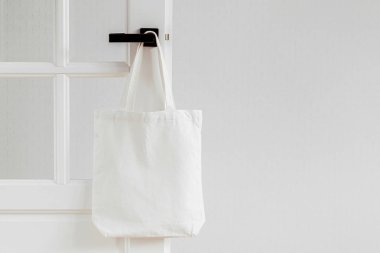 Beyaz eko çanta mockup. Kopya alanı ile Boş Alışveriş çuval. Tuval çanta. Çevre dostu / Sıfır atık konsepti.