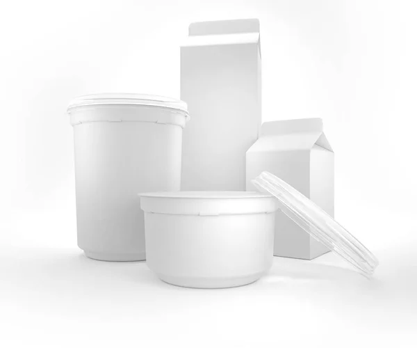 Imballaggio bianco del prodotto lattiero-caseario fermentato isolato su fondo bianco. rendering 3d — Foto Stock