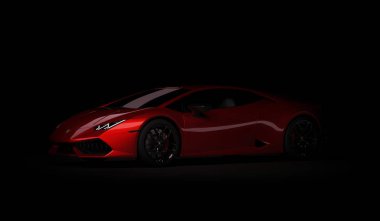 Almaty, Kazakistan. - Lamborghini Huracan. Siyah arka planda lüks bir spor araba. 3 Boyutlu Hazırlama