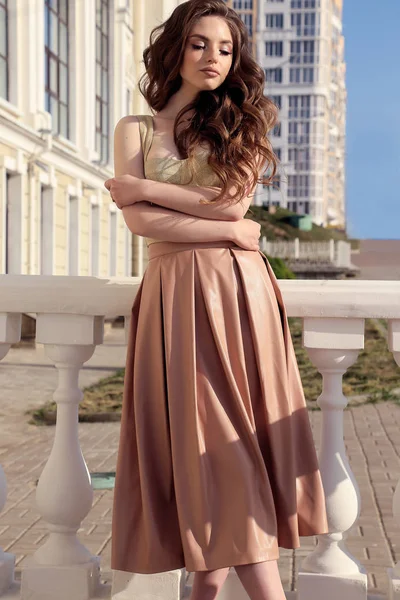 Moda Foto Livre Menina Bonito Com Sardas Rosto Com Cabelo — Fotografia de Stock