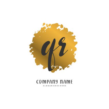 Q R QR el yazısı ve daire şeklinde imzalı logo tasarımı. Moda, takım, düğün, lüks logo için güzel tasarım logosu.