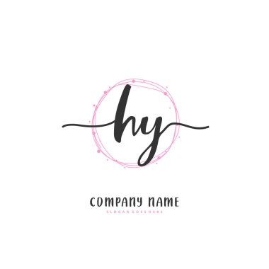 H Y HY İlk el yazısı ve daireyle imzalı logo tasarımı. Moda, takım, düğün, lüks logo için güzel tasarım logosu.