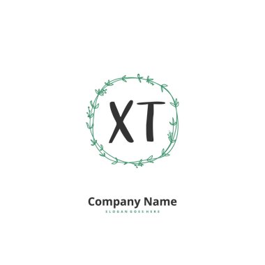 X T XT İlk el yazısı ve daire şeklinde imzalı logo tasarımı. Moda, takım, düğün, lüks logo için güzel tasarım logosu.