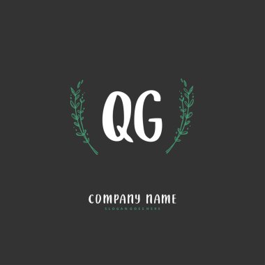 Q G QG İlk el yazısı ve daire şeklinde imzalı logo tasarımı. Moda, takım, düğün, lüks logo için güzel tasarım logosu.