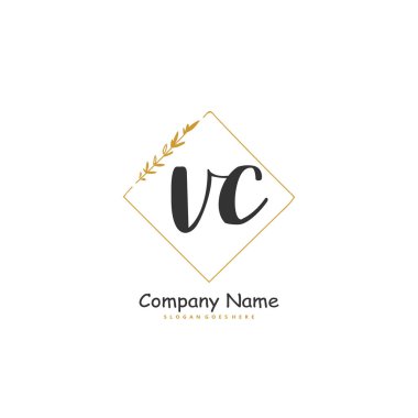 V C VC İlk el yazısı ve imzalı logo dizaynı daire şeklinde. Moda, takım, düğün, lüks logo için güzel tasarım logosu.