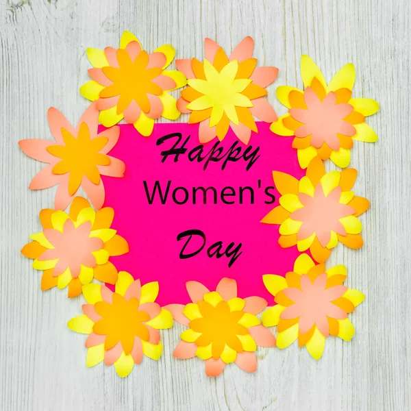 Auguri Happy Womens Day Cornice Fiori Carta Sfondo Legno Posa — Foto Stock