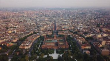 4 k Milan görüntüleri cityscape panorama adlı gündüz, İtalya