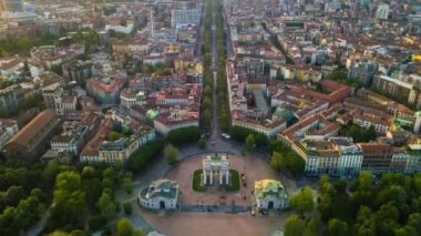 4 k Milan görüntüleri cityscape panorama adlı gündüz, İtalya