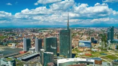4 k Milan görüntüleri cityscape panorama adlı gündüz, İtalya